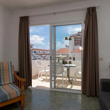 Apartment Blanquitas 8 *